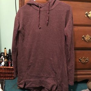Long maroon tunic hoodie.